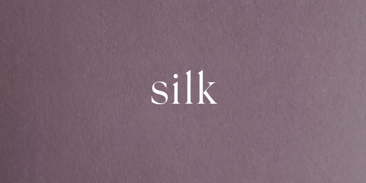 Beispiel einer Silk Serif Medium-Schriftart